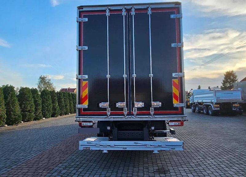 Volvo FM (2022) 350 6x2 chlaďák EURO 6 - fotka 9 z 26