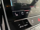 Audi S8 4,0TFSI Quattro*420kW*Webasto - náhled 24