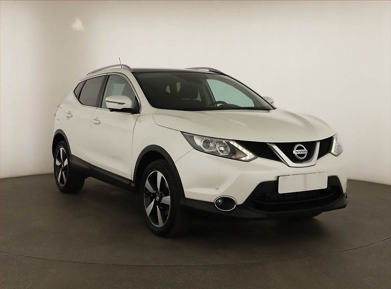 Nissan Qashqai (2015) 1.2 DIG-T, Navi, Tempomat - fotografie inzerátu