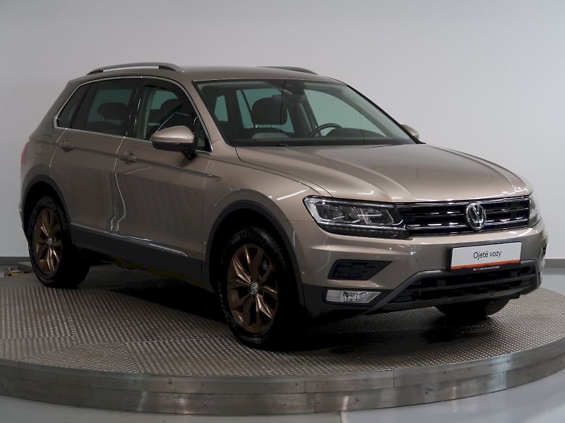 Volkswagen Tiguan (2016) HIGHLINE 2.0TDI 4x4 DSG TAŽNÉ - fotka 6 z 35