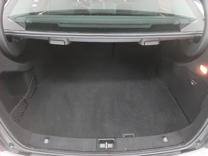 Mercedes-Benz Třídy C (2009) Avantgarde C 220 CDI, Automat - fotka 14 z 21