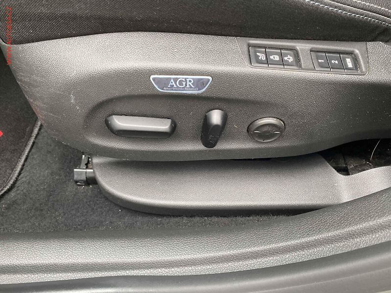 Opel Astra (2019) 1.5 CDTi, Dynamic, LED - fotka 15 z 19
