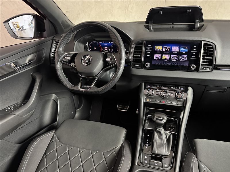 Škoda Karoq 2,0 TDi  DSG Sportline Virtual - fotka 20 z 49