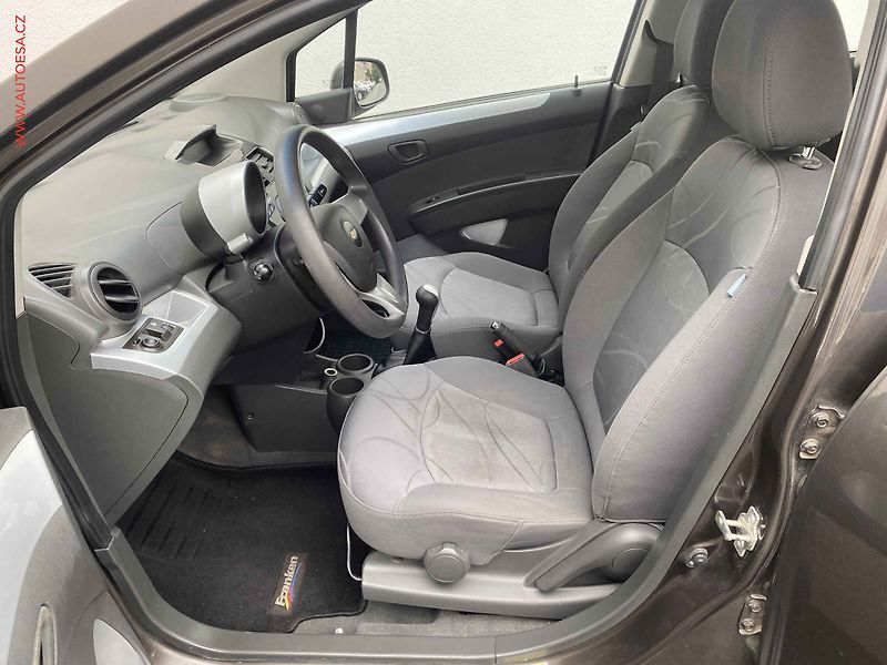 Chevrolet Spark (2010) 1.2 i, LS - fotka 9 z 13