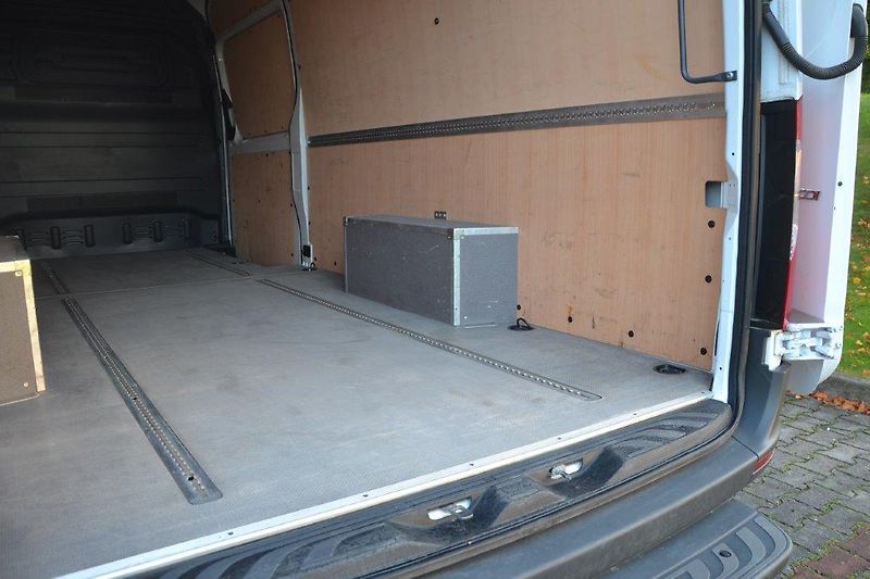 Mercedes-Benz Sprinter 317 CDi 9G automat 2025 - fotka 12 z 31