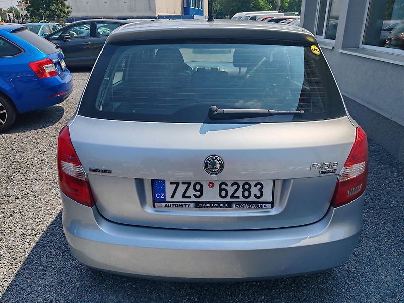 Škoda Fabia 1.2 LPG - fotka 6 z 22