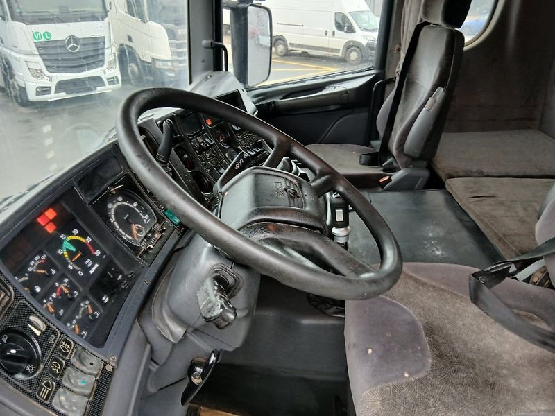 Scania R580 V8 6x4 EURO 3 - fotka 13 z 18