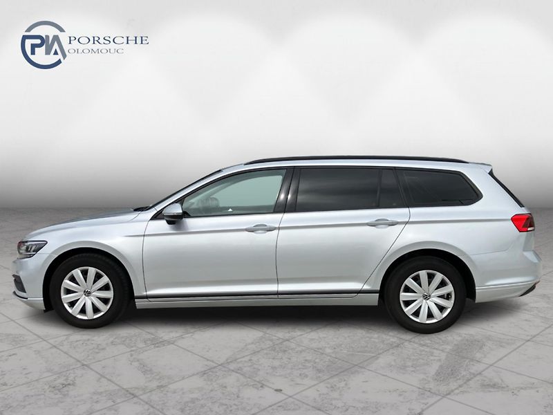 Volkswagen Passat 2.0 TDI 110 kW Business Premiu - fotka 4 z 30