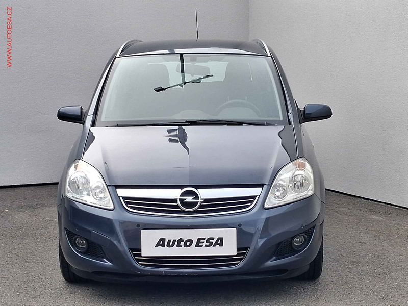 Opel Zafira (2008) 1.8i, ČR, AC - fotka 2 z 14