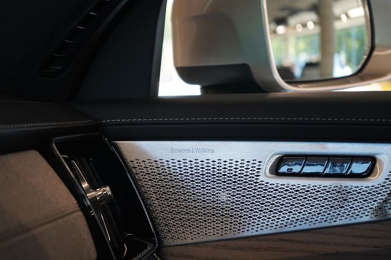 Volvo XC90 T8 ULTRA Bright, Masáž, Bowers - fotka 43 z 50