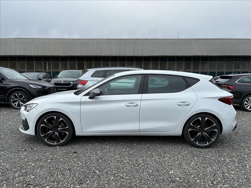 Cupra Leon 2,0 TSI 221 KW - fotografie inzerátu