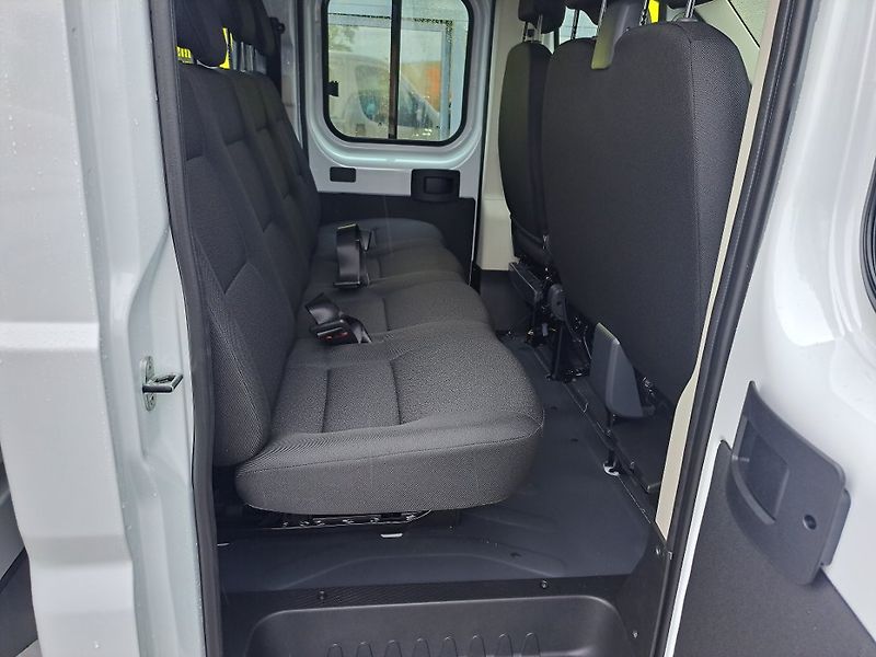 Opel Movano (2026) Valník dvojkab L4 H 180k-7míst - fotka 9 z 18