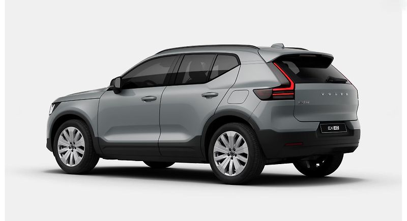 Volvo EX40 (2026) P5 ELECTRIC RWD ESSENTIAL - fotka 3 z 12