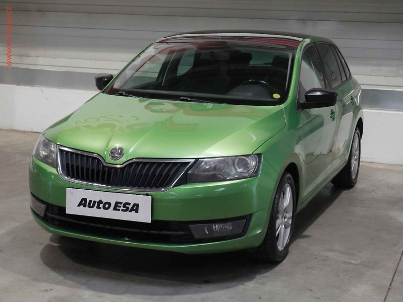 Škoda Rapid (2014) 1.2 TSi, 1.maj, Xenon - fotka 3 z 18