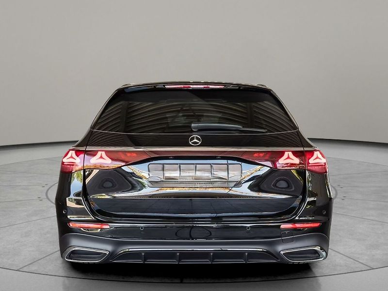 Mercedes-Benz Třídy E d AMG Premium Airmatic - fotka 4 z 12