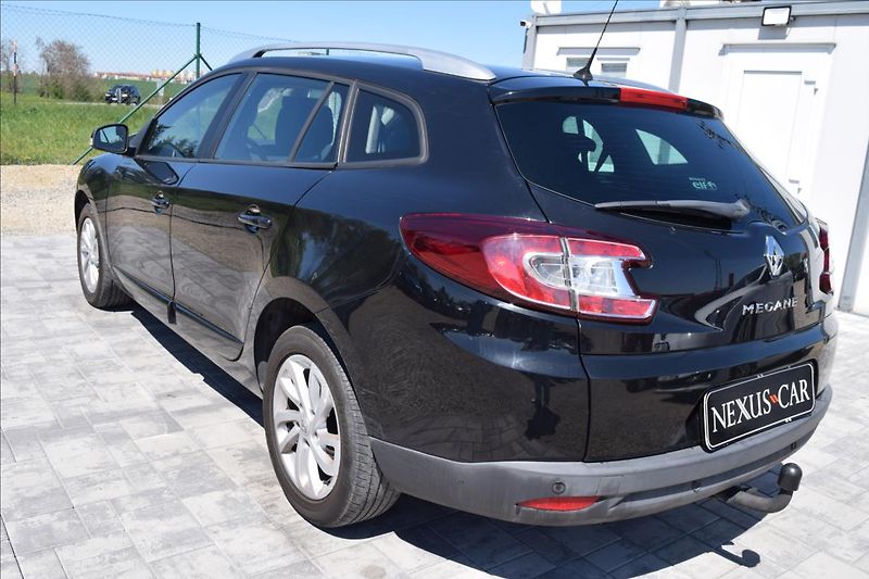 Renault Mégane 1,5 DCI 81KW PO SERVISE TAŽNÉ - fotka 6 z 47