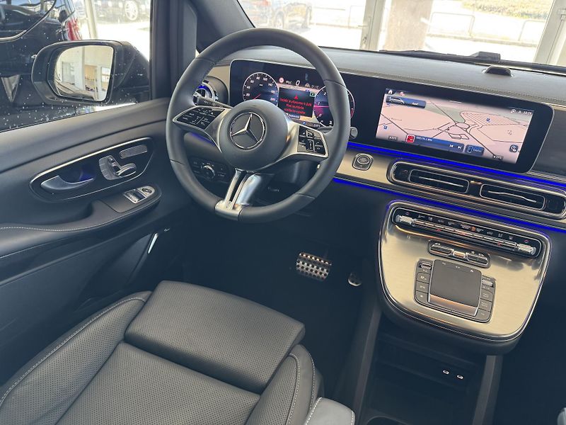 Mercedes-Benz Třídy V (2026) V300d XL Luxus sedadla EXC. - fotka 16 z 54