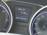 Hyundai ix35 2,0 135kW A/T NAVI PANO 4X4 - náhled 12