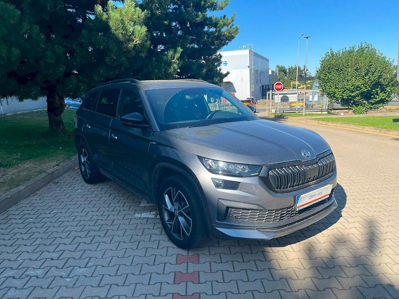 Škoda Kodiaq (2023) SPORTLINE 2.0TSI 140KW 4x4 DSG - fotka 16 z 28