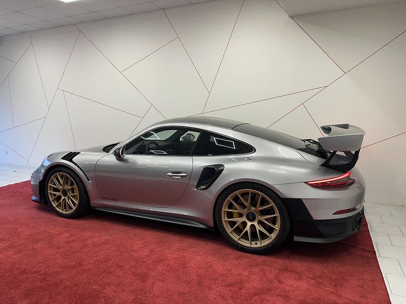 Porsche 911 (2018) GT2RS WEISSACH*LIFT*TOP - fotka 3 z 11