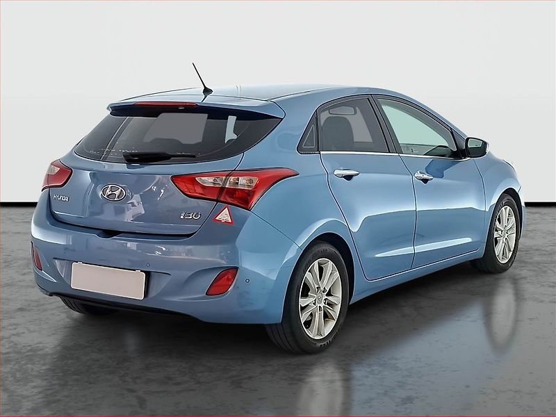 Hyundai i30 (2012) 1.6 GDI, Tempomat - fotka 5 z 15