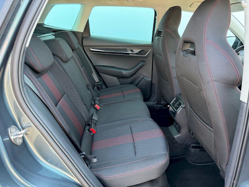 Škoda Karoq (2020) 1.5 TSI 110kW DSG Style - fotka 26 z 35