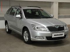 Škoda Octavia (2012) 2.0 TDi, ČR, AC, temp, tažné - fotografie inzerátu
