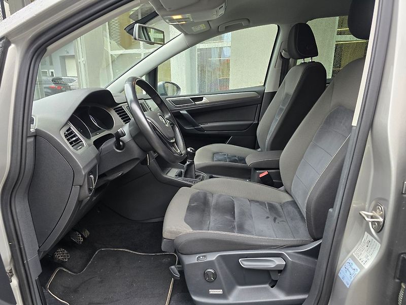 Volkswagen Golf Sportsvan 1,4 TSI 92KW,  Highline, ČR - fotka 9 z 29