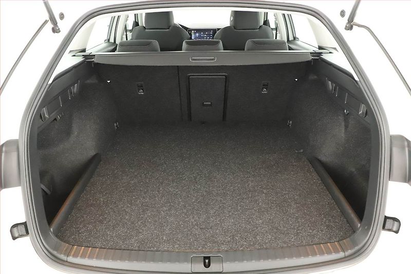 Škoda Octavia (2023) Ambition 1.4 TSI iV - fotka 16 z 18