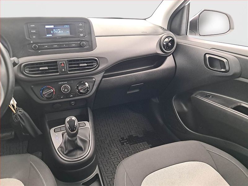 Hyundai i10 (2021) Comfort 1.0, Automat - fotka 8 z 17