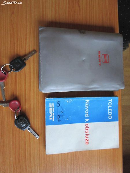 Seat Toledo 1,9TDI-81KW-NOVÁ STK+1.MAJITEL - fotka 15 z 15