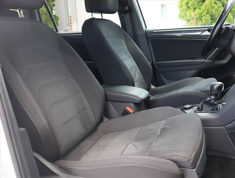 Volkswagen Tiguan Allspace (2018) 2.0 TDI - fotka 9 z 18