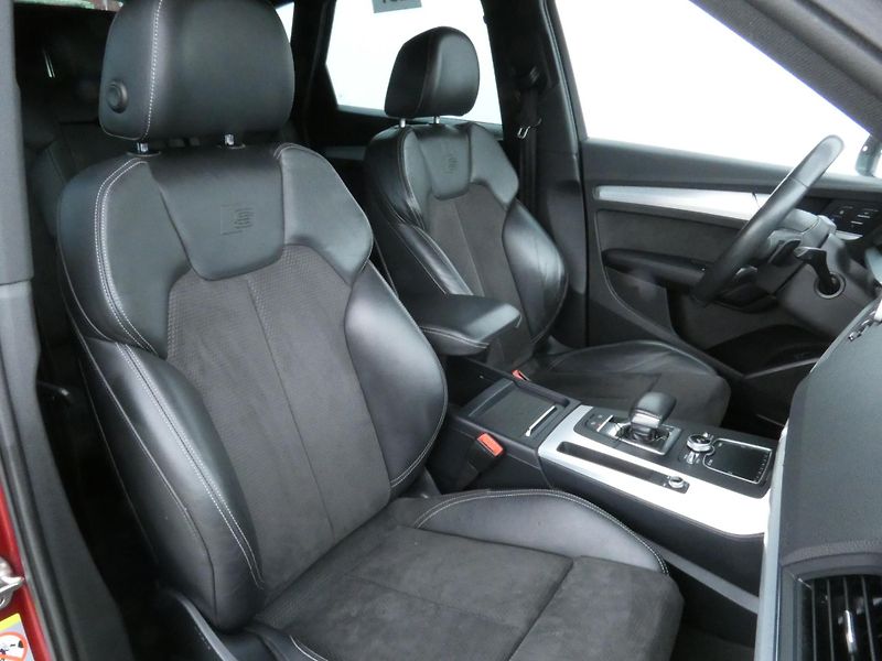 Audi Q5 2.0 TDI 140 KW quattro - fotka 22 z 28