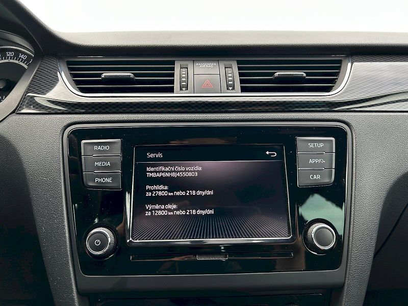 Škoda Rapid (2018) 1.0 TSI 70kW MP5 Monte Carlo - fotka 16 z 32