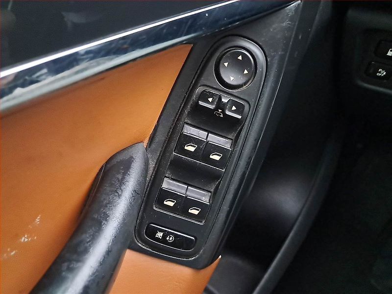 Citroën C4 Picasso (2008) 1.6 HDi, po STK, Klima - fotka 16 z 18