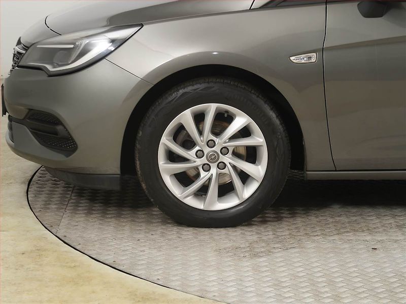 Opel Astra (2020) 1.2 Turbo, Serv.kniha - fotka 14 z 16