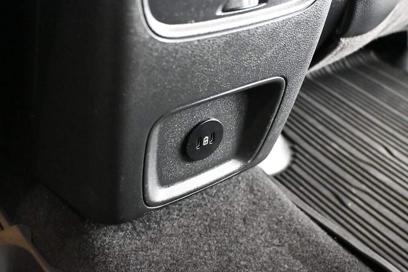 Ford Kuga (2024) 2.5 LED ACC VIRTUAL Tažné Kame - fotka 33 z 46
