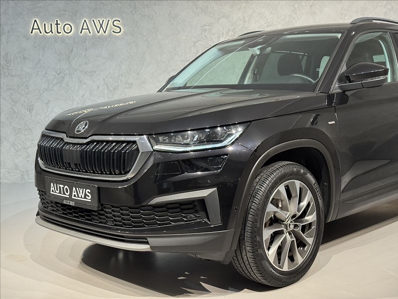 Škoda Kodiaq 2,0 TDi  DSG Clever LED Assist - fotka 3 z 48