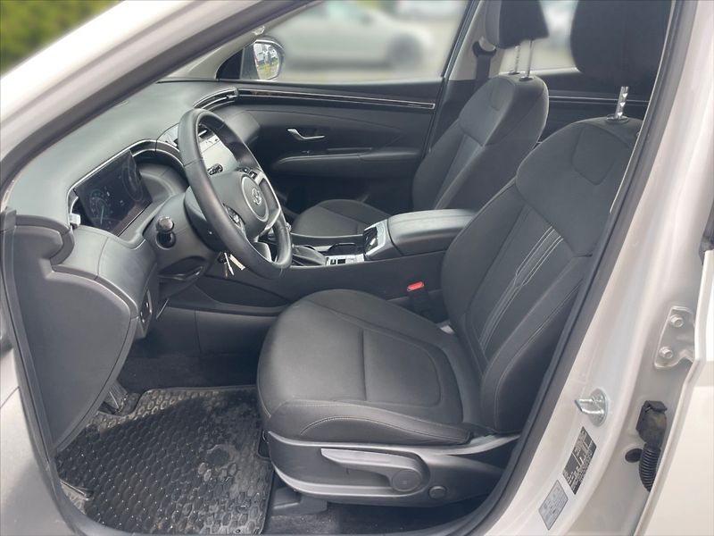 Hyundai Tucson 1,6 T-GDI Comfort AT - fotka 7 z 11