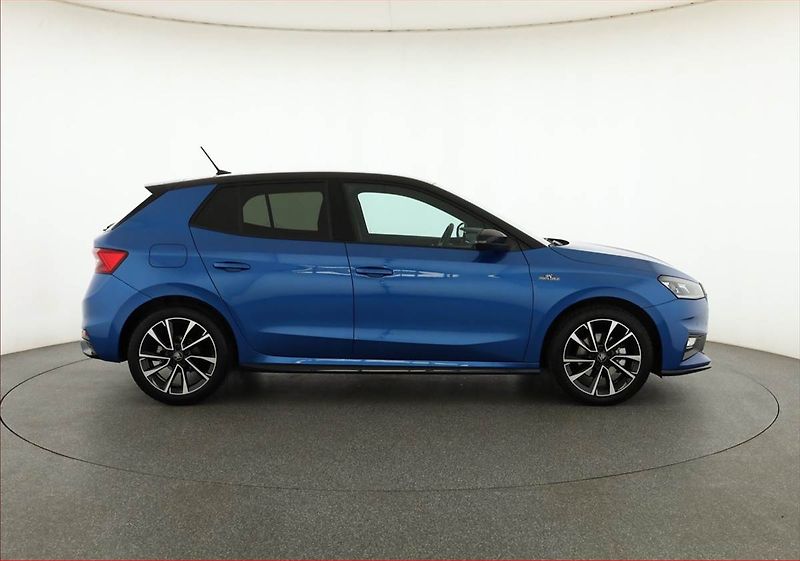 Škoda Fabia (2026) 1.0 TSI, MONTE CARLO, AUTOMAT - fotka 6 z 20