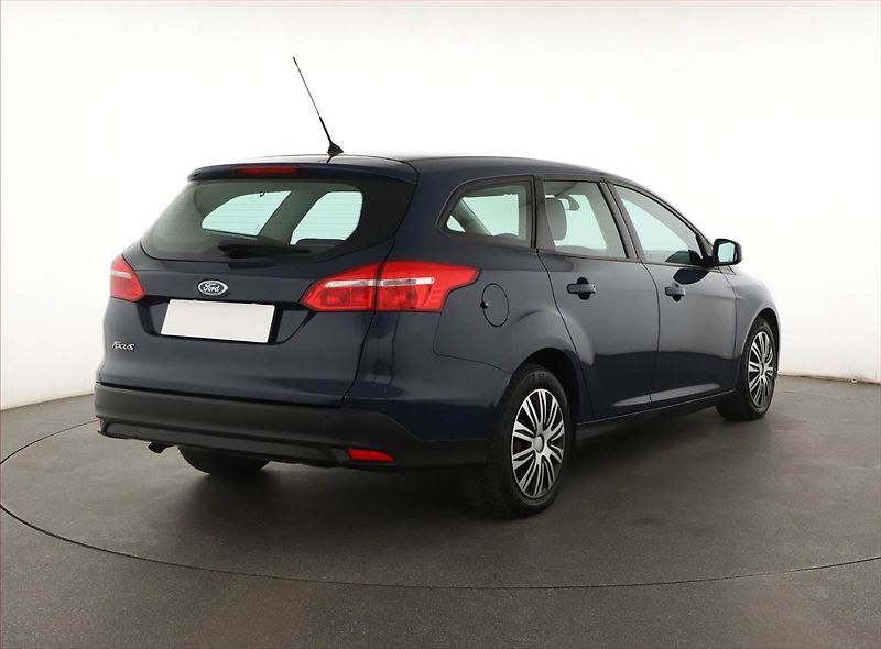 Ford Focus (2016) 1.5 TDCi, Serv.kniha, Tempomat - fotka 5 z 12