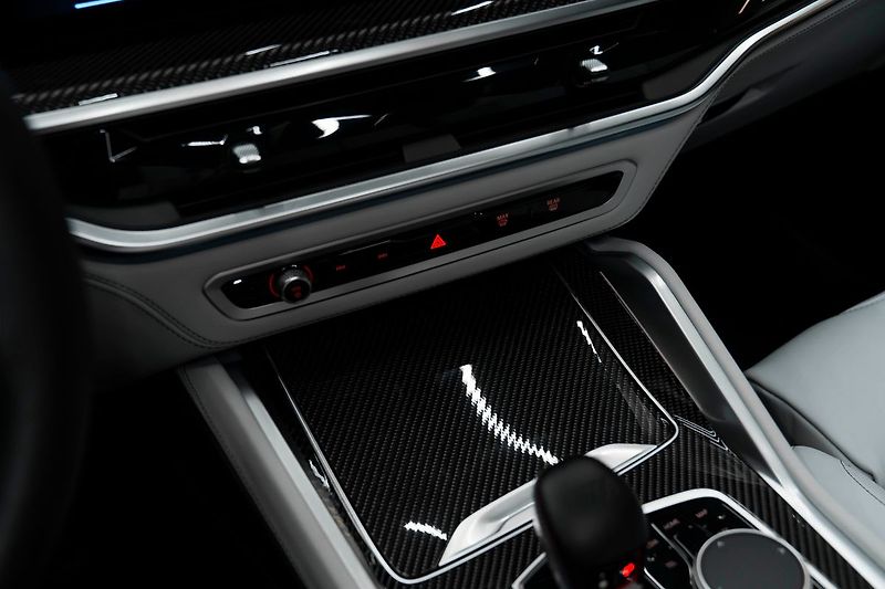 BMW X5 - fotka 13 z 26