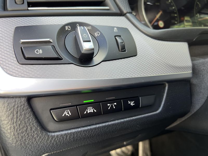 BMW Řada 5 M 550d xDrive 280 kW F10 740Nm - fotka 10 z 25