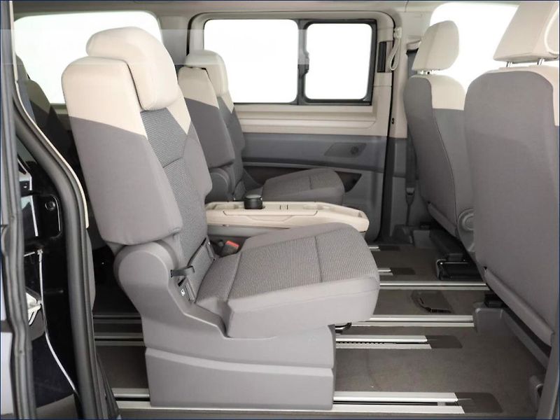 Volkswagen Multivan eHybrid 4x4 Long 6 míst Panora - fotka 5 z 6