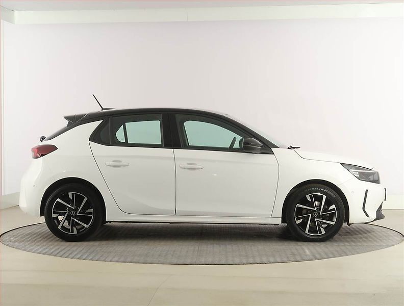 Opel Corsa (2024) 1.2, Serv.kniha, Kůže - fotka 6 z 22