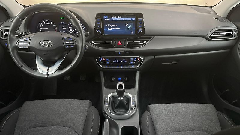Hyundai i30 1.0 T-GDI Smart Kombi - fotka 8 z 26