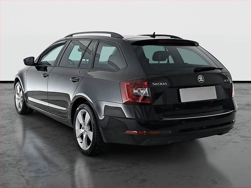 Škoda Octavia (2018) 1.6 TDI, Automat, Navi - fotka 4 z 17