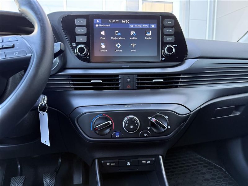 Hyundai Bayon 1,0 T-GDI  Smart Climate Tažné - fotka 15 z 26