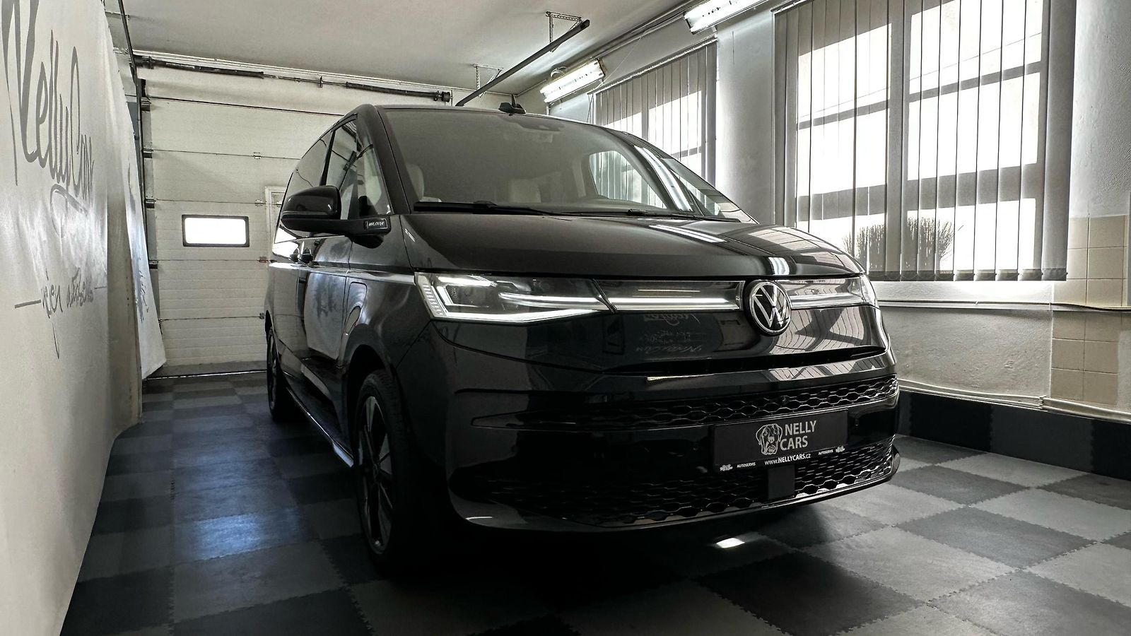 Volkswagen Multivan TAŽNÉ / ZÁRUKA / TOP STAV