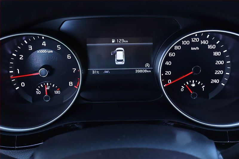 Kia Ceed (2022) Gold 1.5 T-GDI, Serv.kniha - fotka 11 z 23